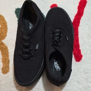 Vans Men's Classic Black Sneakers